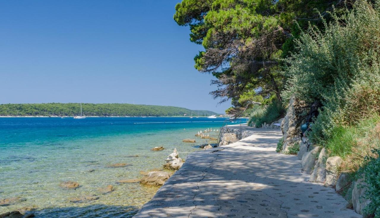 King Residence Old Town Rab - Adults Only Rab Town Bagian luar foto